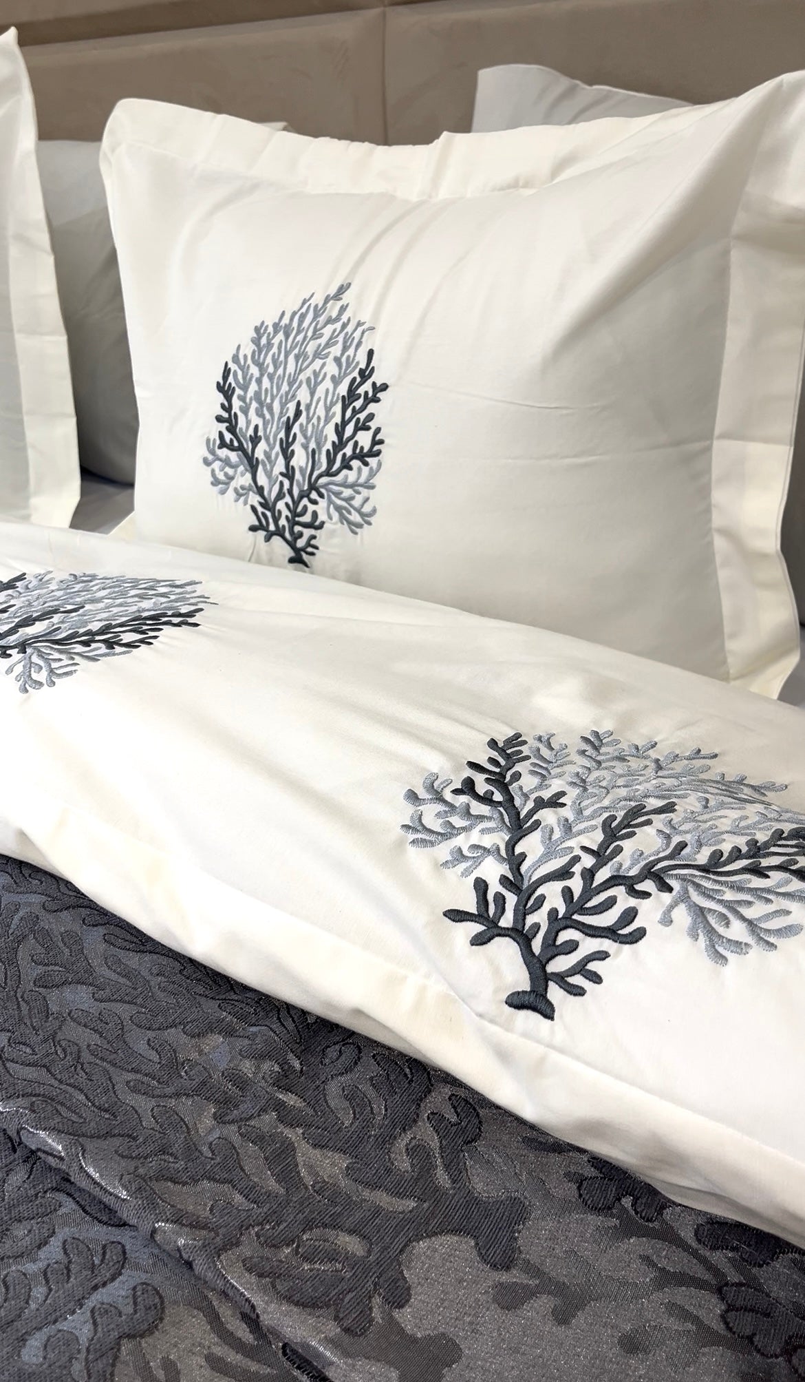 🛏️ Couvre-lit symphonie naturelle  – Luxe, Confort