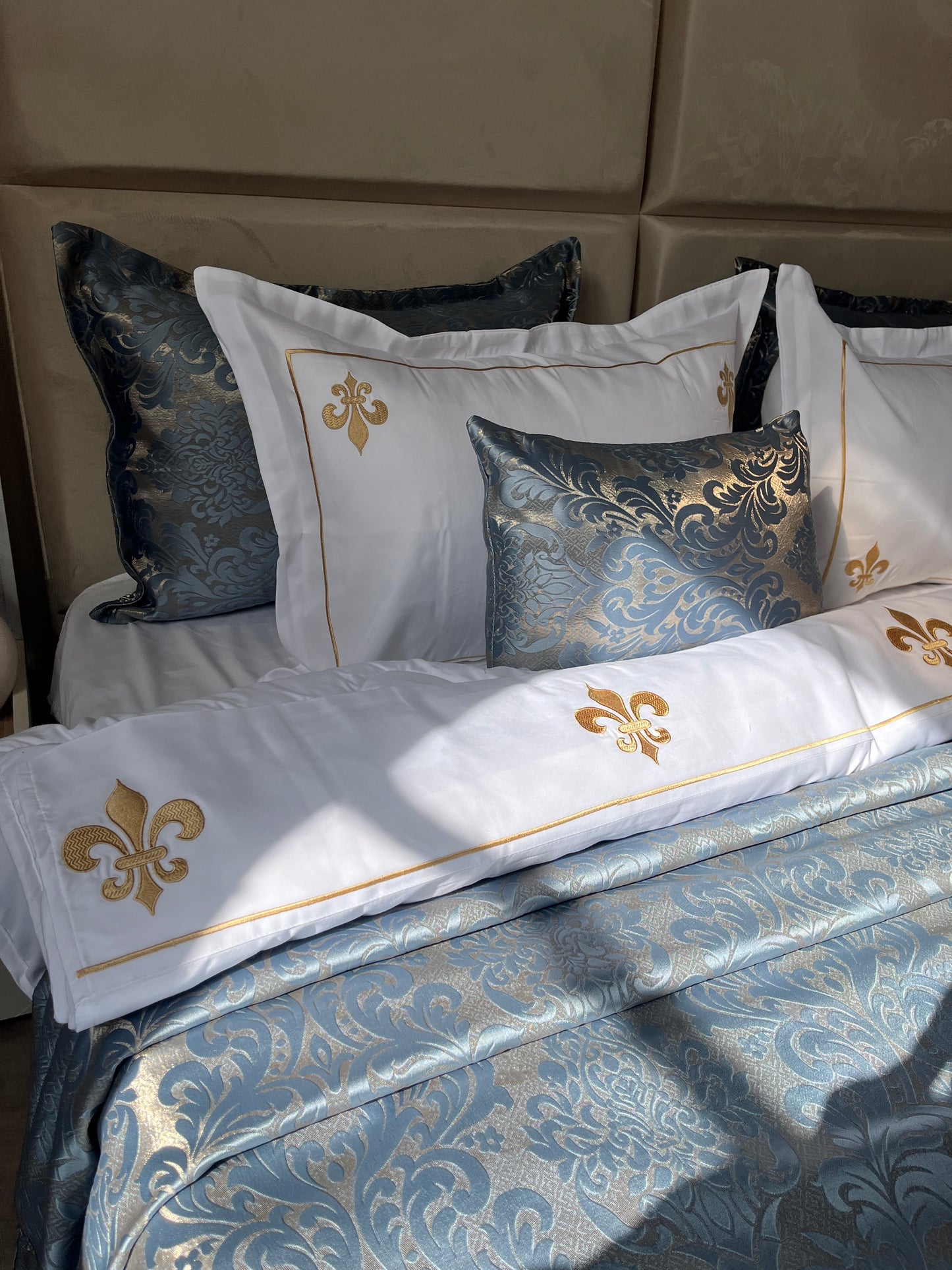 Couvre-lit de Luxe 8 Pièces ✨